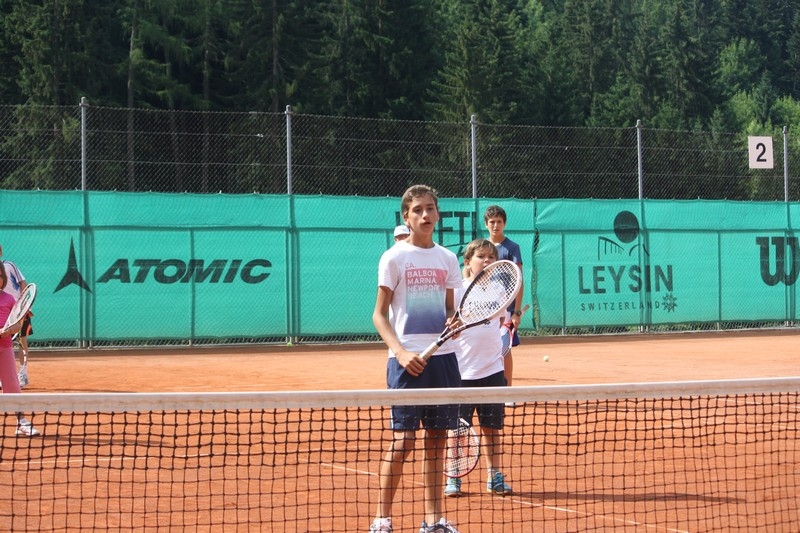 Village Camps International Summer Camp Leysin, Switzerland 2025-08-09 https://www.villagecamps.com/journals_admin/images/700-4-tennis (30).jpg